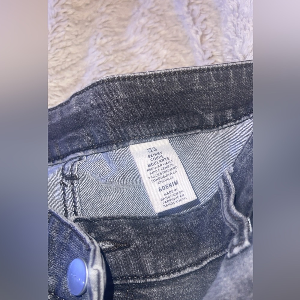 Skinny jeans
